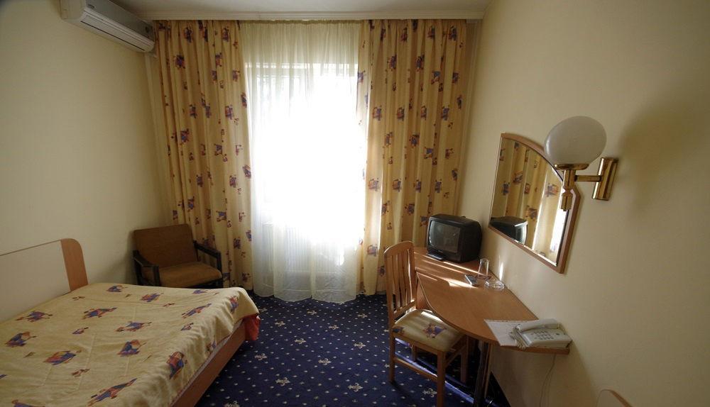 Hotel Balkan Gabrovo Eksteriør billede